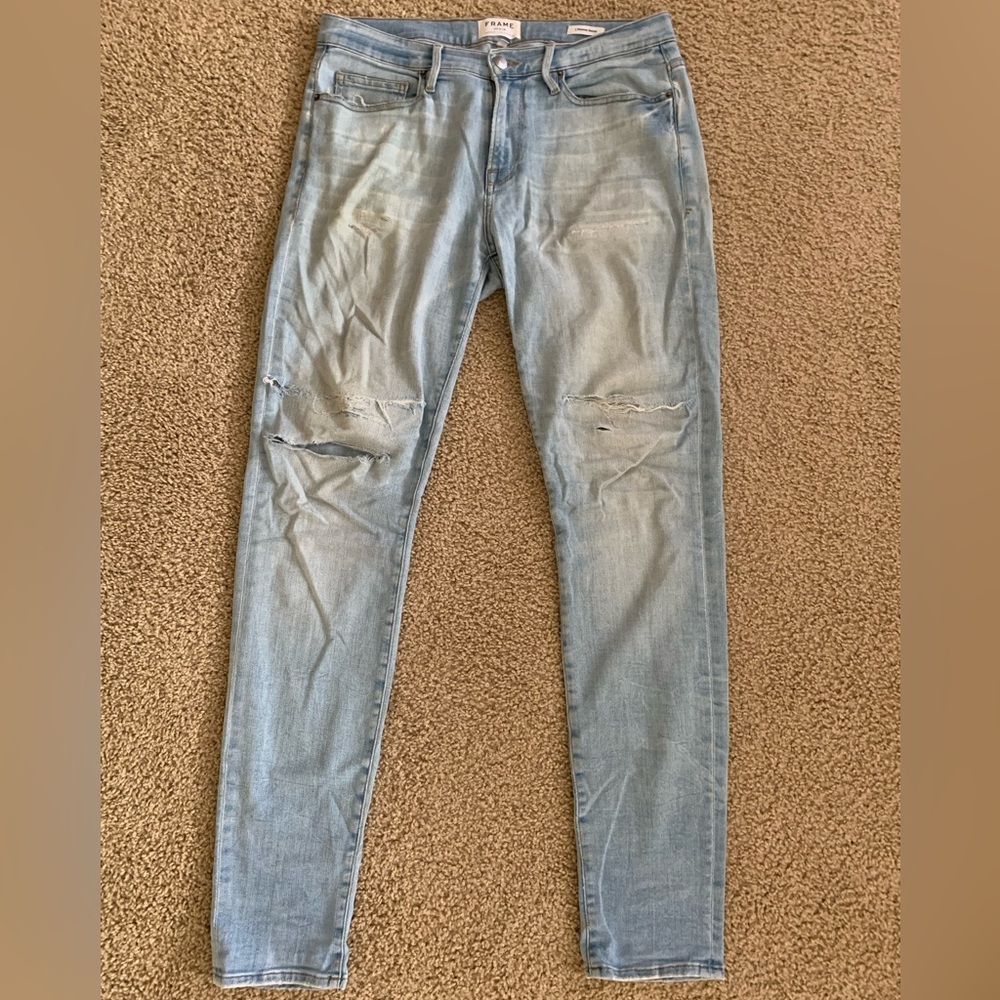 Frame Denim Distressed Light Wash Skinny Jeans 32